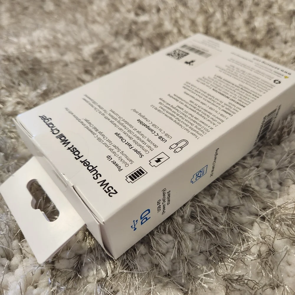 SAMSUNG 25W Super Fast Wall Charger